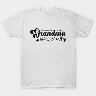 Promoted to grandma T-Shirt